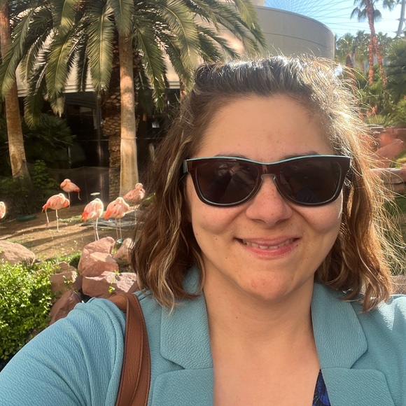 Meet your Posher, Tauryn - Picture 2 of 2